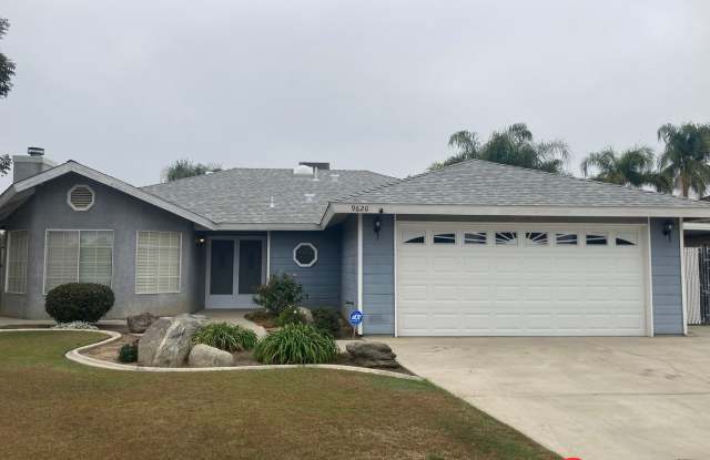 Spacious 3BD/2BA Home in Bakersfield's Desirable 93312 photos photos