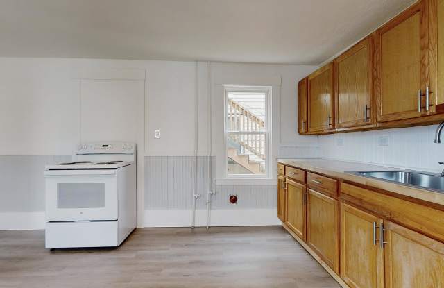 9 Riverbank Court - A Gallery 3