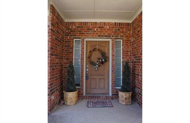 7904 Laughing Waters Trail Gallery 2