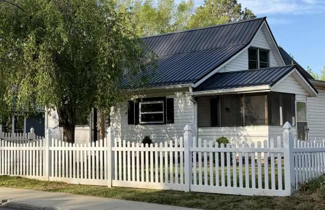 96 Louisiana Avenue photos photos