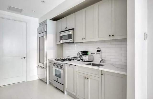 43 West 27th Street Gallery 3