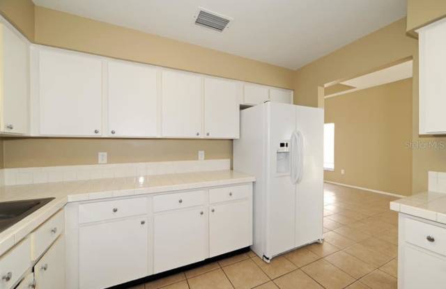 13402 SILVERCREEK DRIVE Gallery 3