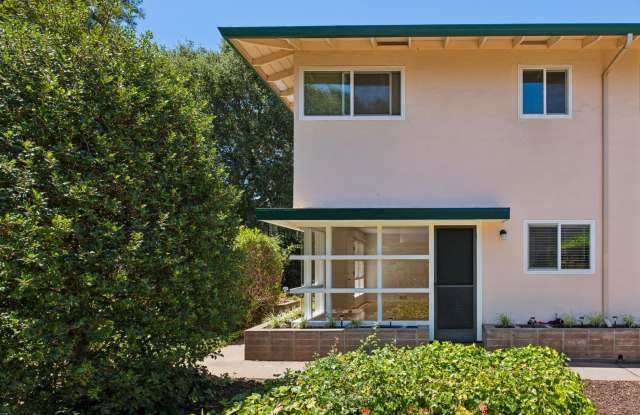 815 Roble Avenue photos photos