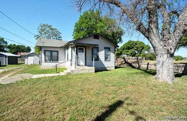 122 PERRYMAN ST photos photos