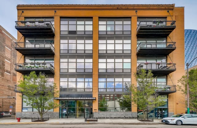 23 North Green Street - 23 North Green Street, Chicago, IL 60607