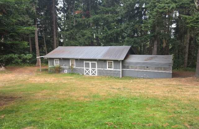 Spacious 3BR Rambler with Optional Large Shop & Office/Flex Room! Gallery 3