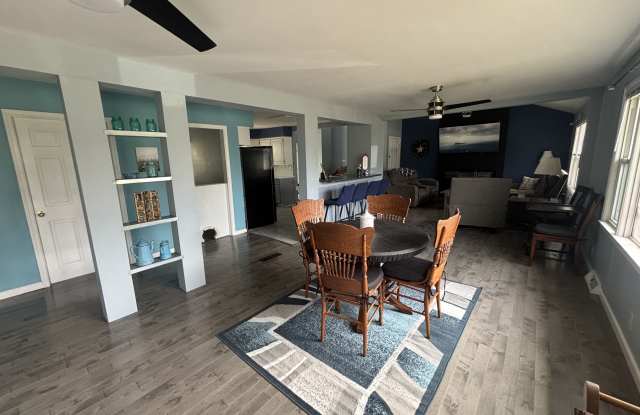 501 North Center Street photos photos