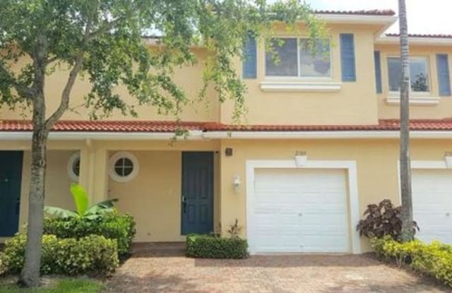 2789 South Evergreen Circle - 2789 S Evergreen Cir, Boynton Beach, FL 33426