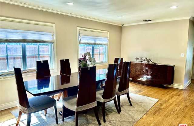 6618 Moore Drive - 6618 Moore Drive, Los Angeles, CA 90048