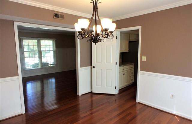 8807 Kirchenbaum Drive Gallery 2
