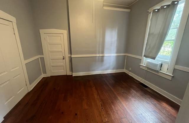 1107 Harrison Street Gallery 4