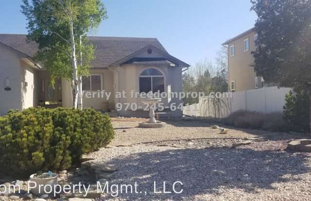 407 Butte Ct Gallery 2
