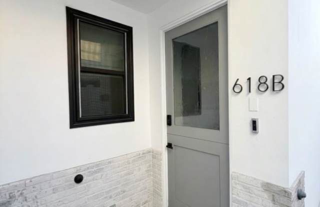 618 Marguerite Ave Gallery 3