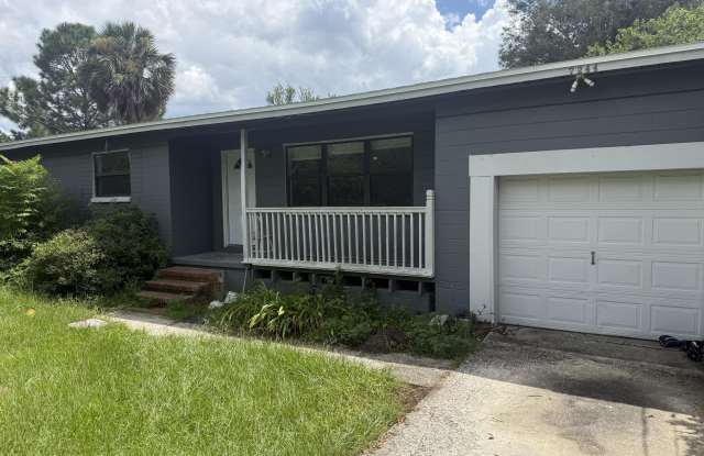 7244 SANDHURST Road S Gallery 1