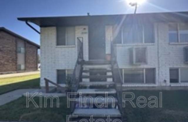 733 South Stubbs Avenue - 2 photos photos
