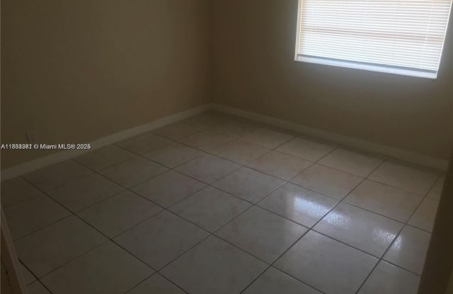 4971 NW 13th St photos photos