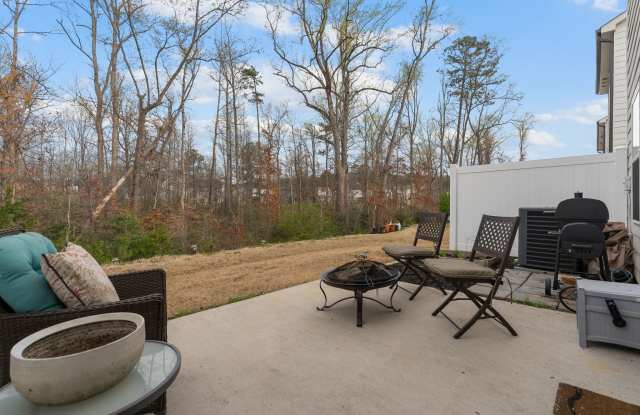 100 Grey Oak Trail Gallery 2