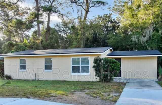 3756 Clyde Dr - 3756 Clyde Drive, Jacksonville, FL 32208