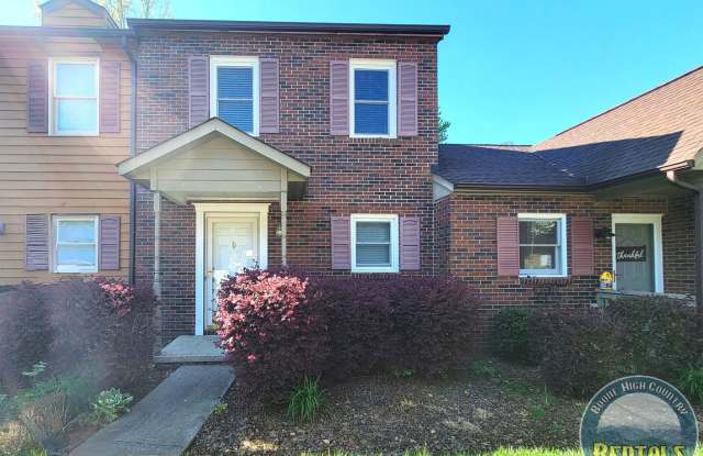 Charming 2BR/1.5BA Townhome Near the Greenway! photos photos
