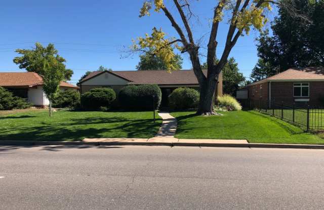 Spacious 4-Bedroom Park Hill Home with Finished Basement & 2-Car Garage Gallery 3