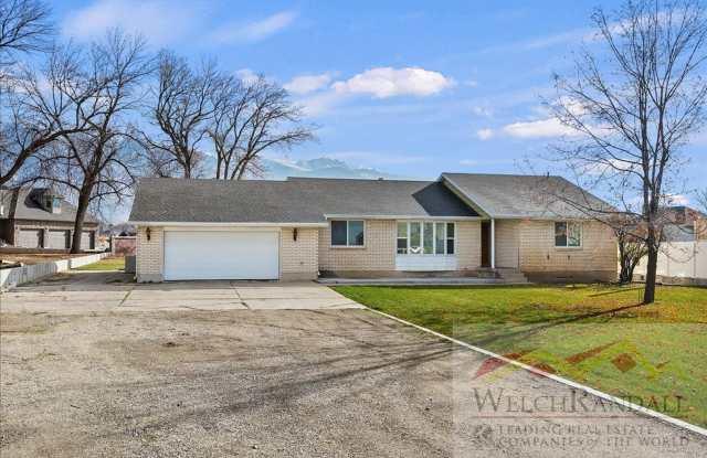 Your Ideal 4-Bed Layton Home - Style, Space  Location! - 1670 North Church Street, Layton, UT 84040