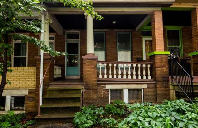 2025/2026 JHU Off-Campus Perfect 3bd/1.5ba w/ W/D! Available 6/7/25! - 3045 Guilford Avenue, Baltimore, MD 21218