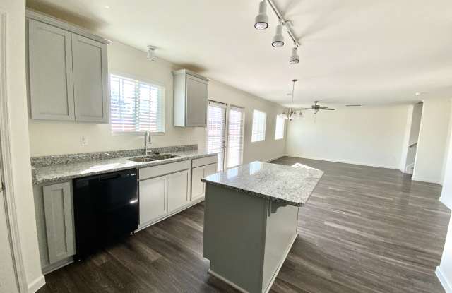 3912 Bissett Wy Gallery 3