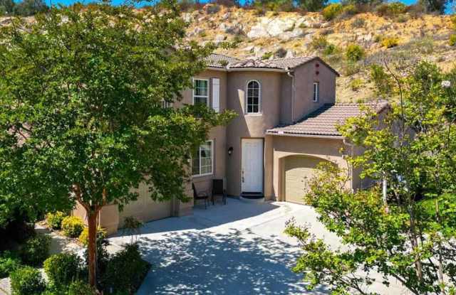 Available for Rent – Beautiful Gated 3BD/3BA Home Near Cal State San Marcos - 307 Calle De Portola, San Marcos, CA 92078