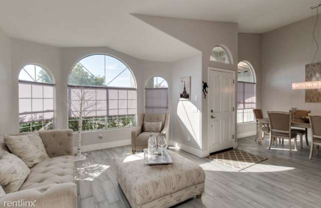 1660 W Winchester Way Gallery 4
