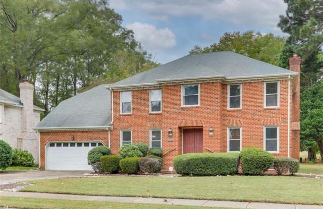 1126 Fairway Drive - 1126 Fairway Drive, Chesapeake, VA 23320