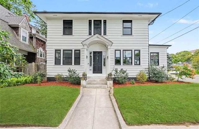 310 Elmgrove Avenue Gallery 2