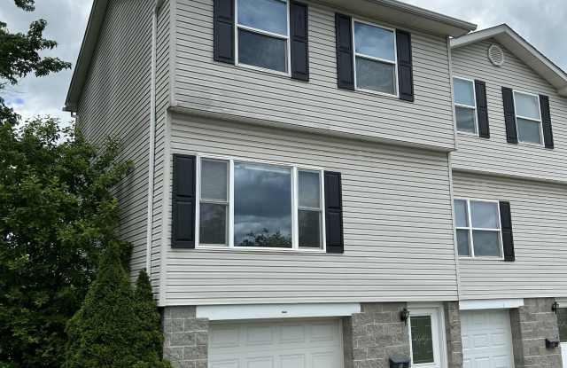 414 Hazel Street - 1 photos photos