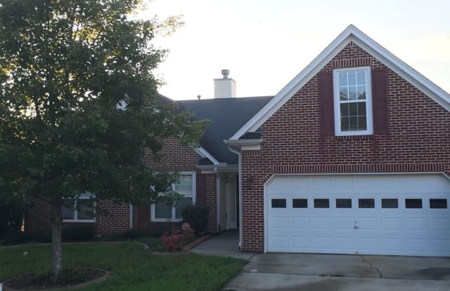 8825 Lake Rd - 8825 Lake Road, Union City, GA 30291