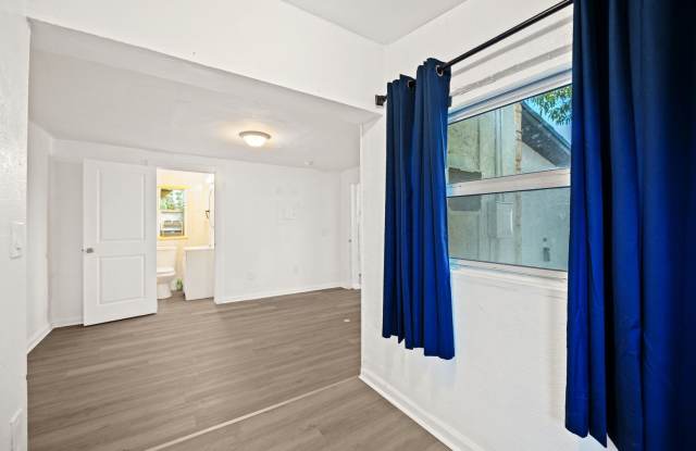 Spacious 1 Bed / 1 Bath Apartment Near Downtown Miami photos photos