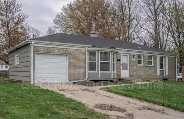9807 Newton Avenue - 9807 Newton Avenue, Kansas City, MO 64134