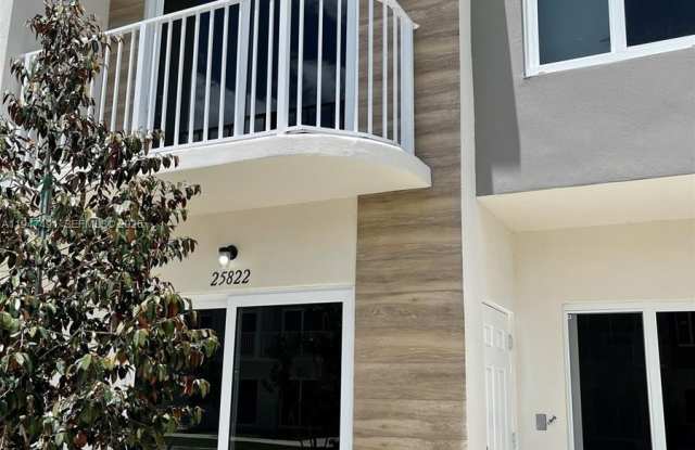 25822 SW 144th Ct photos photos