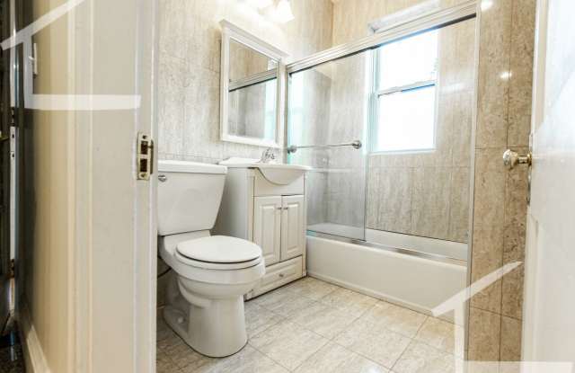 Charming 3 Bedroom-No Broker Fee photos photos