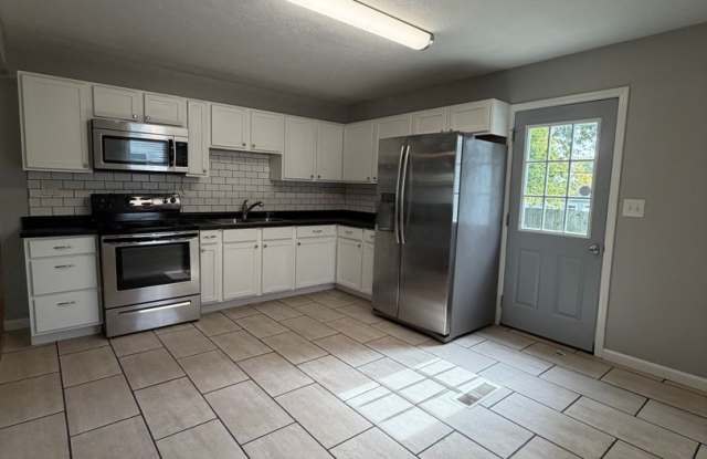 Space, Style & Convenience | 3 BR Home - Available NOW in Granville Park! Gallery 4