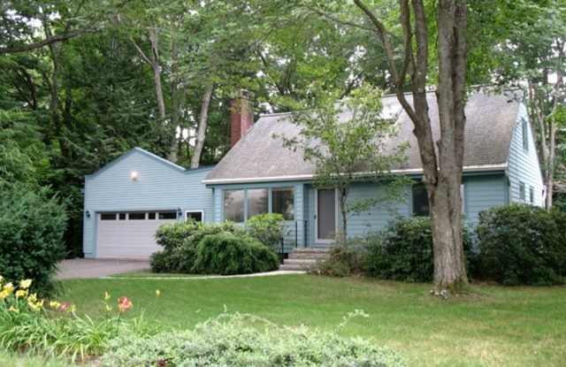 3bd/2ba Seasonal Rental photos photos