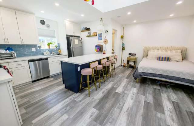 3080 Ivy St. photos photos