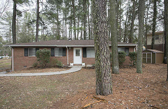 Charming Brick Ranch on a Spacious, Wooded Lot! Coming Soon!! photos photos