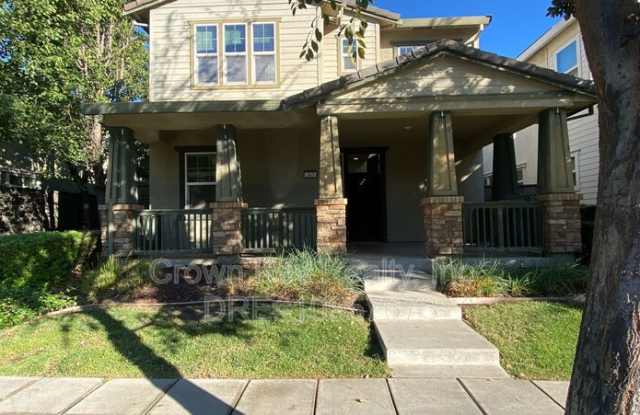 343 W Aventino Ave - 343 West Aventino Avenue, Mountain House, CA 95391