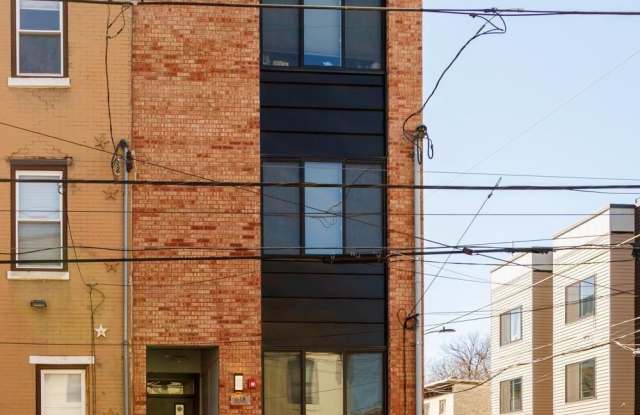 618 N 35TH Street unit: 1 photos photos