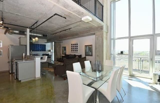 2000 Bagby - 2000 Bagby Street, Houston, TX 77002