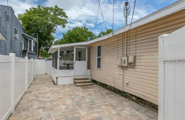 627 15TH STREET N - 627 15th St N, St. Petersburg, FL 33705