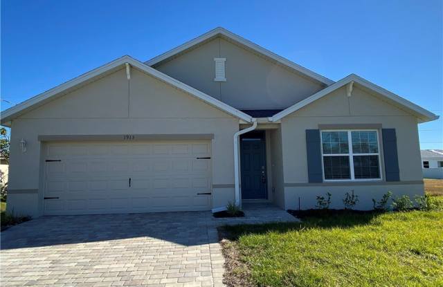 1913 NW 24th Place photos photos