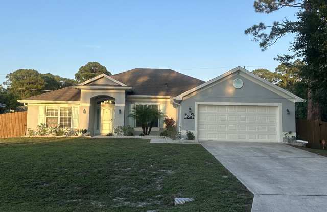 231 Christensen Avenue Southeast photos photos