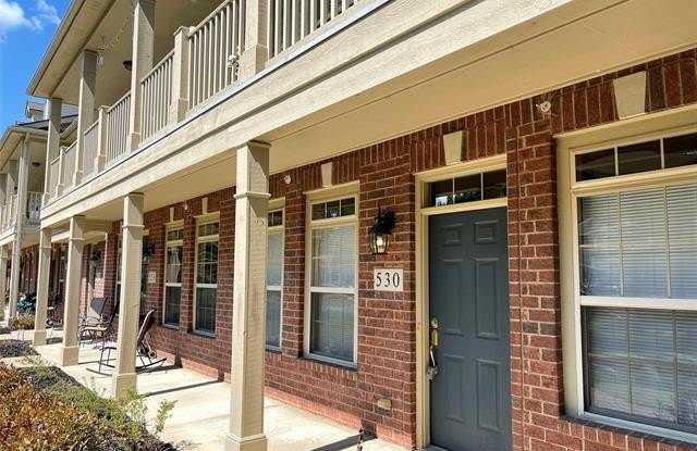 530 RED OAK Court - 530 Red Oak Court, Walled Lake, MI 48390 530 RED OAK Court - 530 Red Oak Court, Walled Lake, MI 48390