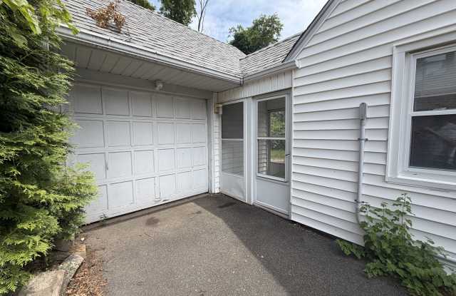 16 Harding Avenue Gallery 2