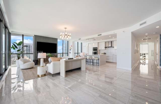 100 E Las Olas Blvd photos photos